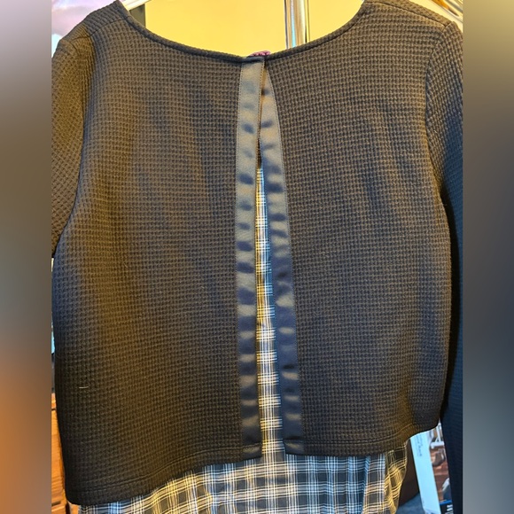 Generation Love Black and Gray Layered Pullover - Picture 4 of 5